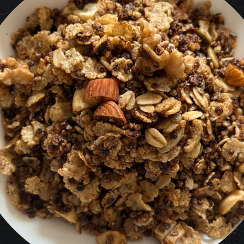 Dry Fruits Overloaded Granola